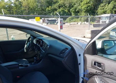 2015 Kia Optima Lx из США, поврежденный, VIN 5XXGM4A71FG377983